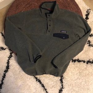 PATAGONIA PULL OVER SWEATSHIRT MENS SIZE SM